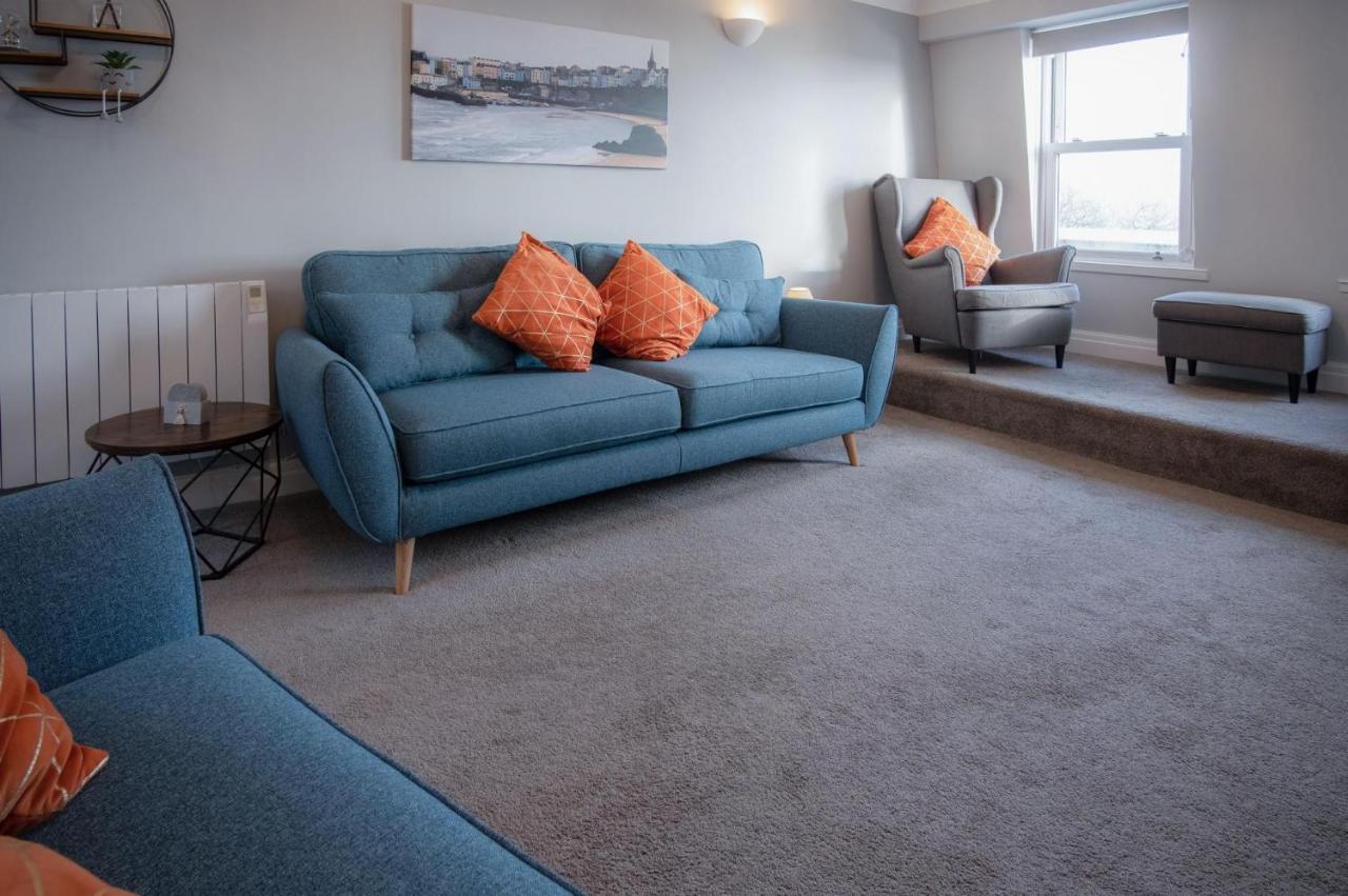 North Beach Heights - 2 Bedroom Penthouse - Tenby Extérieur photo